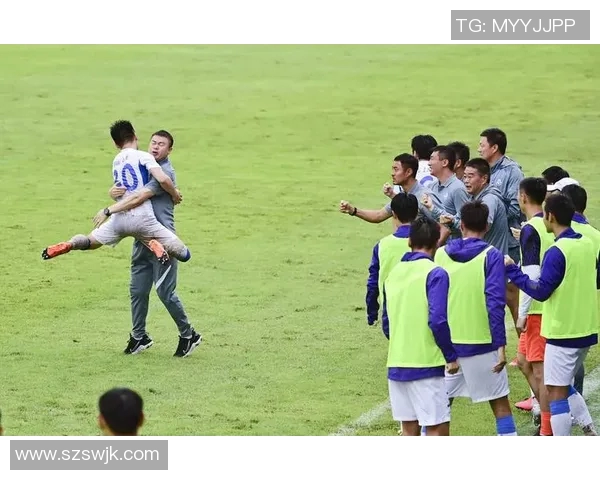 成都足球队实力揭秘:从战术到球员全面剖析足球巨献 成都足球队实力揭秘:从战术到球员全面剖析足球巨献